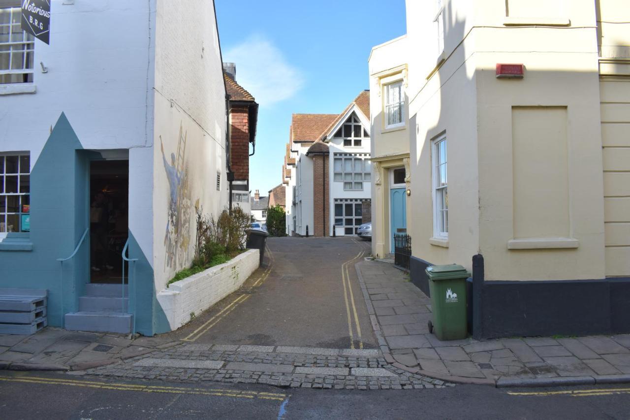Super Funky Spire View FREE Parking & Netflix Leilighet Canterbury Eksteriør bilde
